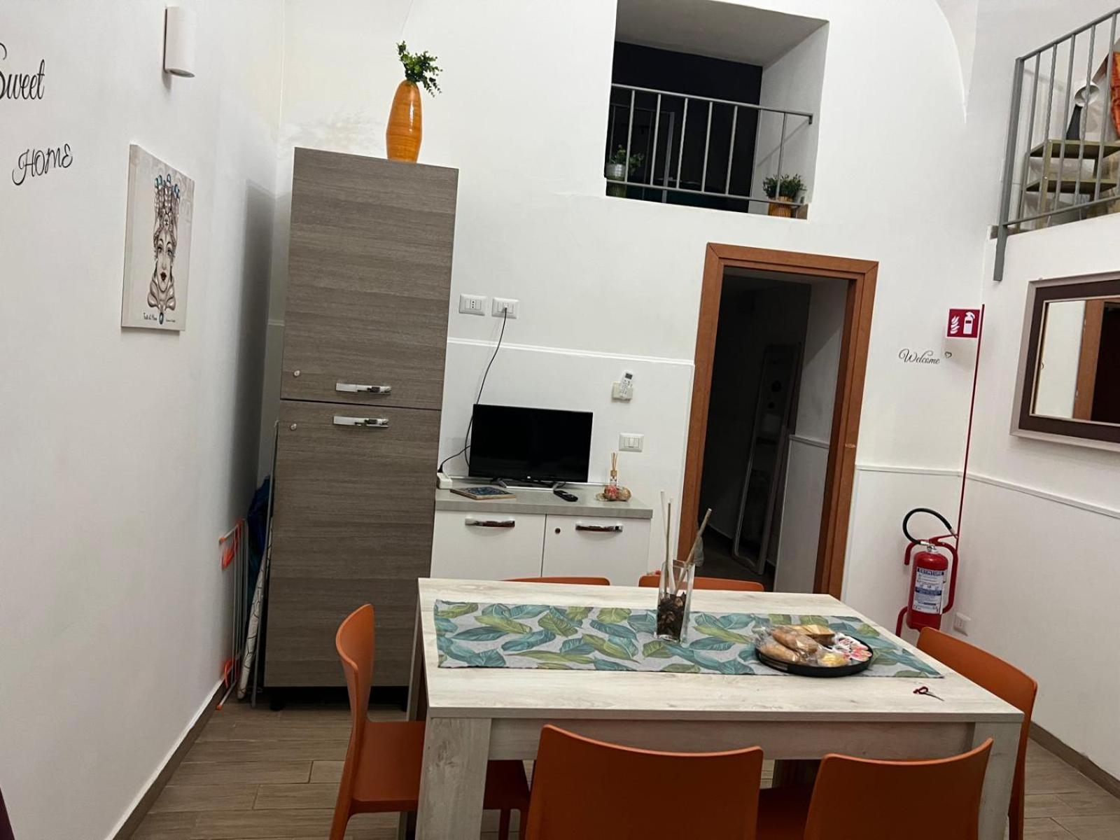 Due Passi Dal Centro Apartment Catania Ngoại thất bức ảnh